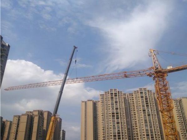 高州市吊车出租电话_吊车租赁提醒您租赁前最好先了解适